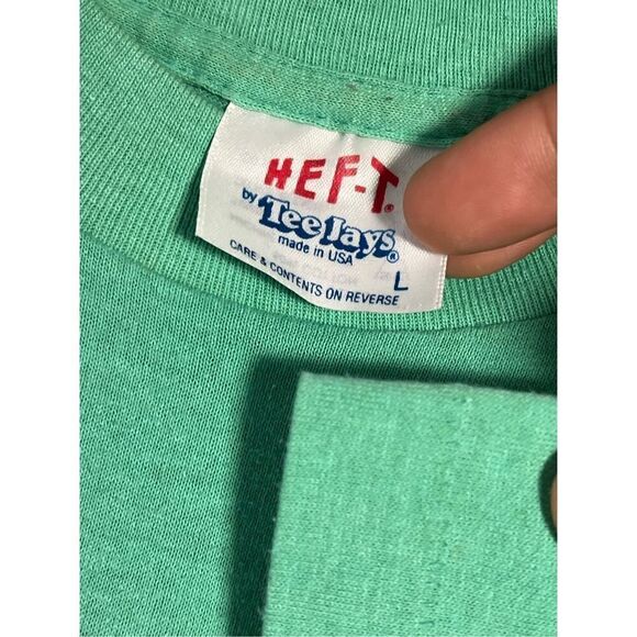 Vintage 80s Busch Gardens Its A Jungle Out There Tee - Picture 5 of 7